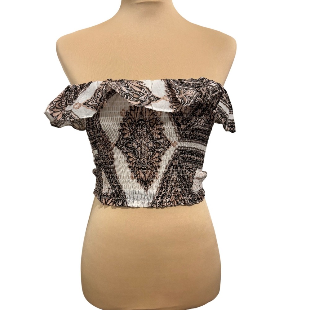Olivaceous‎ Smocked Crop Top Womens Medium White Tan Paisley Ruffle Strapless